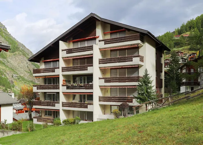 Grillon-4 By Interhome ツェルマット